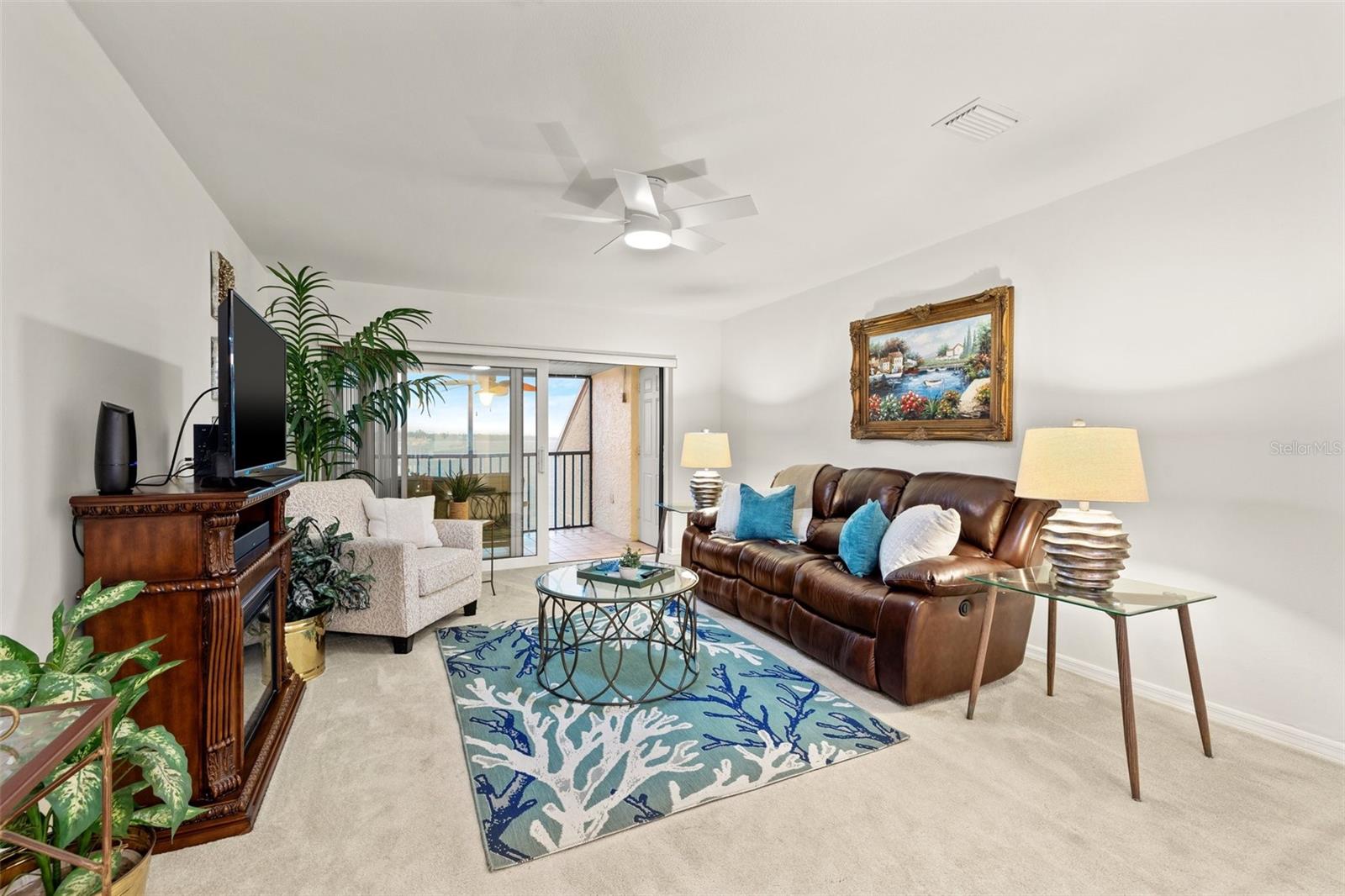 Listing photo id 12 for 7310 Sunshine Skyway Lane S 219