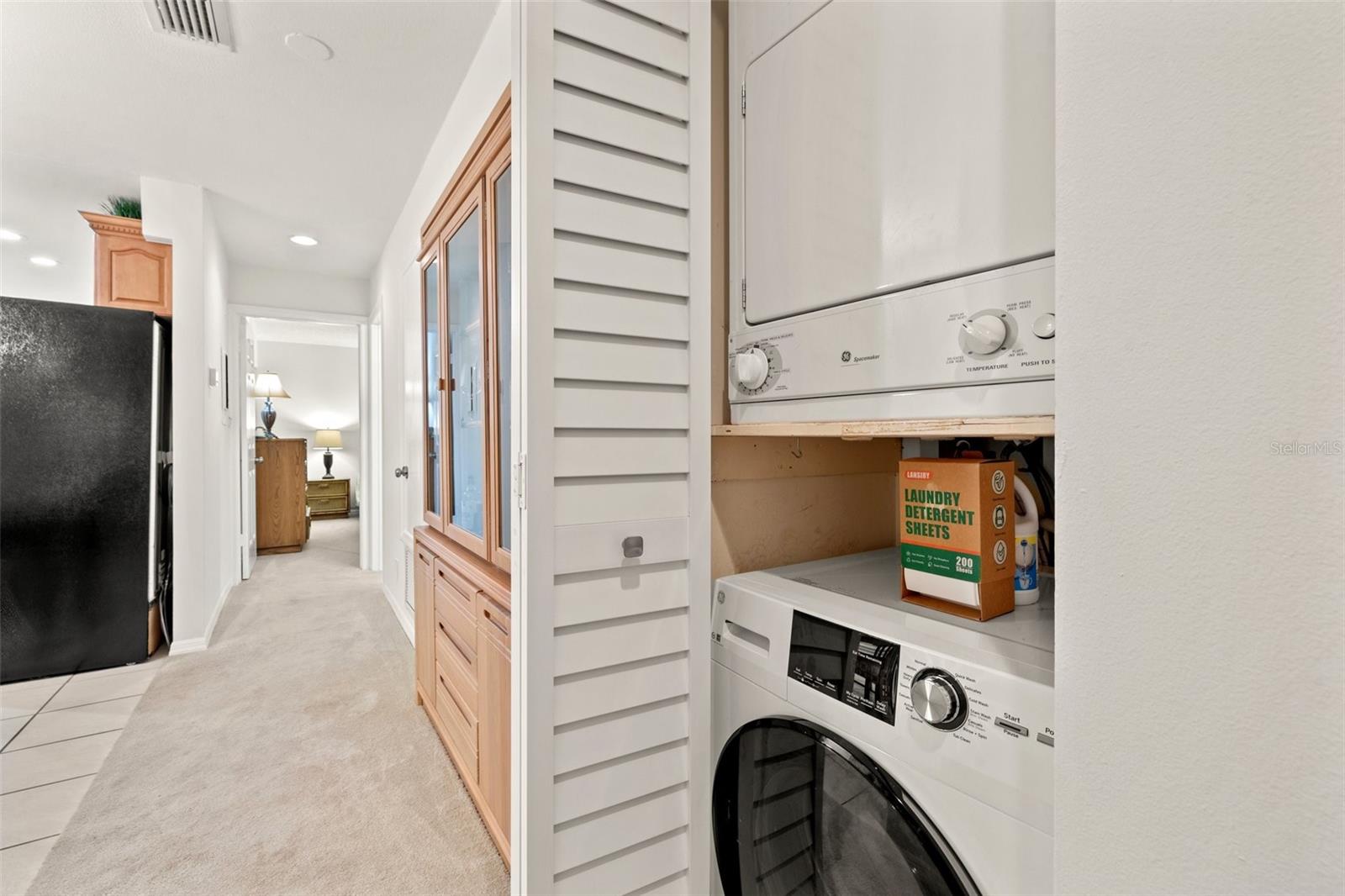 Listing photo id 21 for 7310 Sunshine Skyway Lane S 219