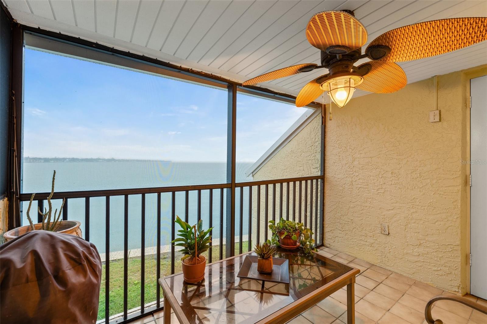 Listing photo id 23 for 7310 Sunshine Skyway Lane S 219