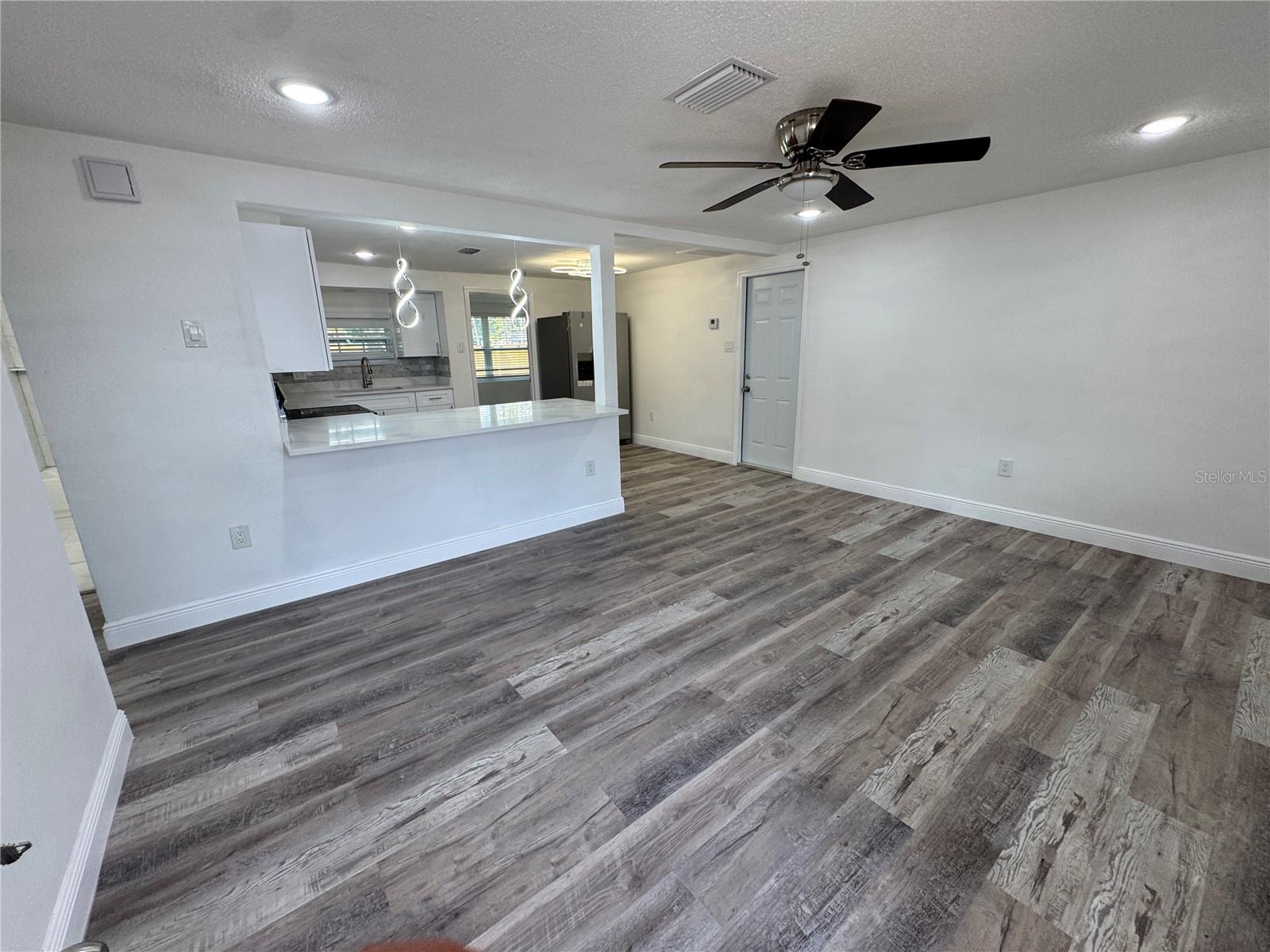 Image 10 of 36 For 5911 63rd Terrace N