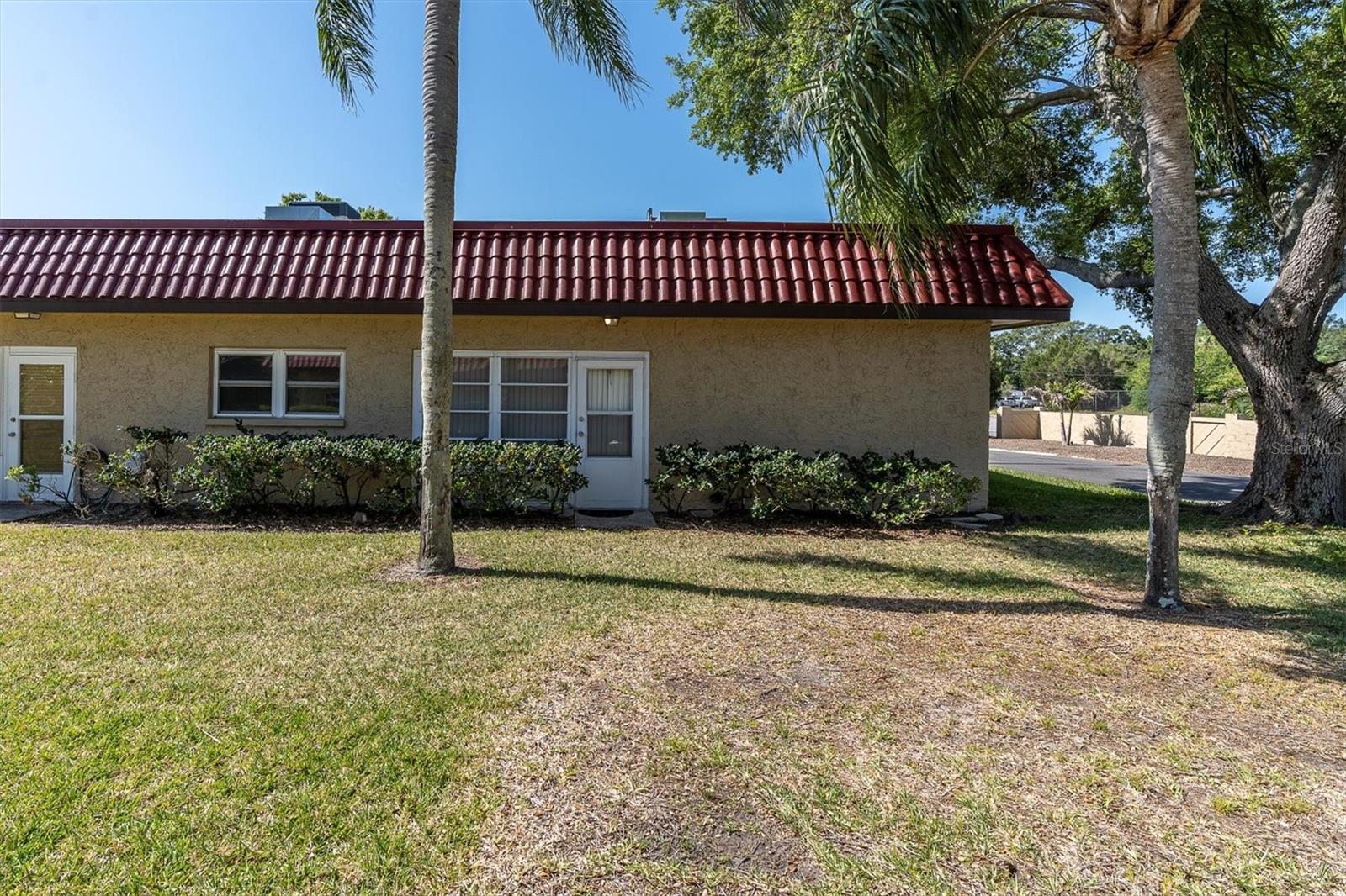 Image 26 of 34 For 601 Hercules Avenue 101