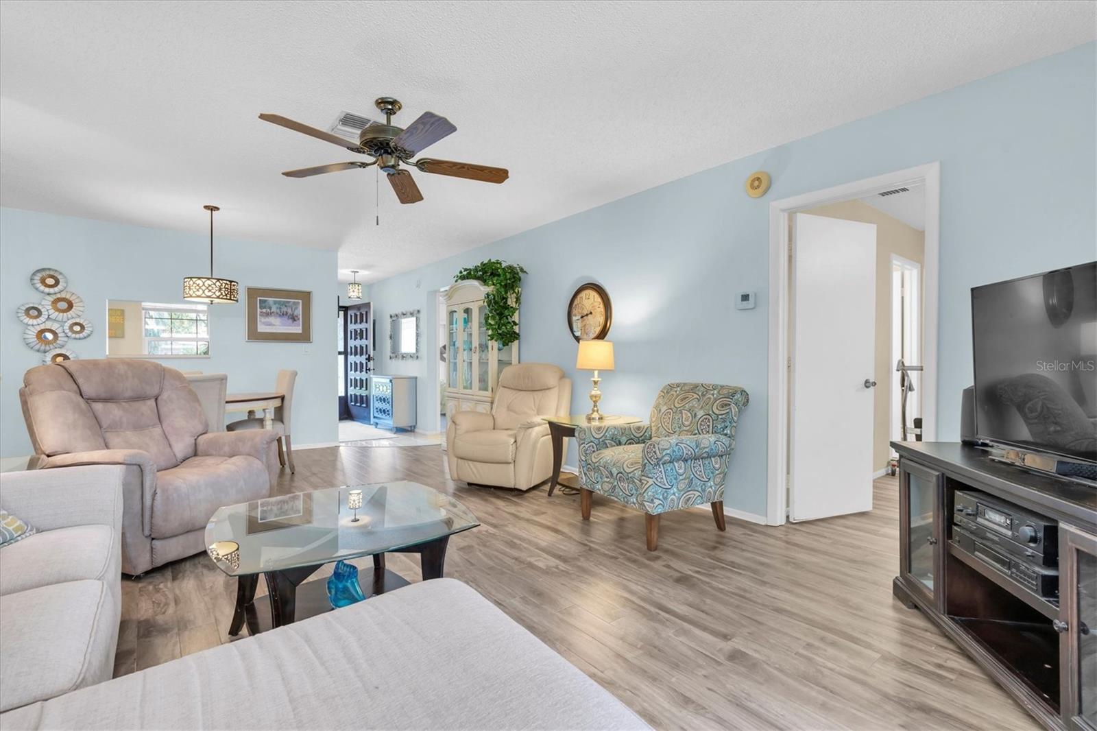 Image 8 of 34 For 601 Hercules Avenue 101