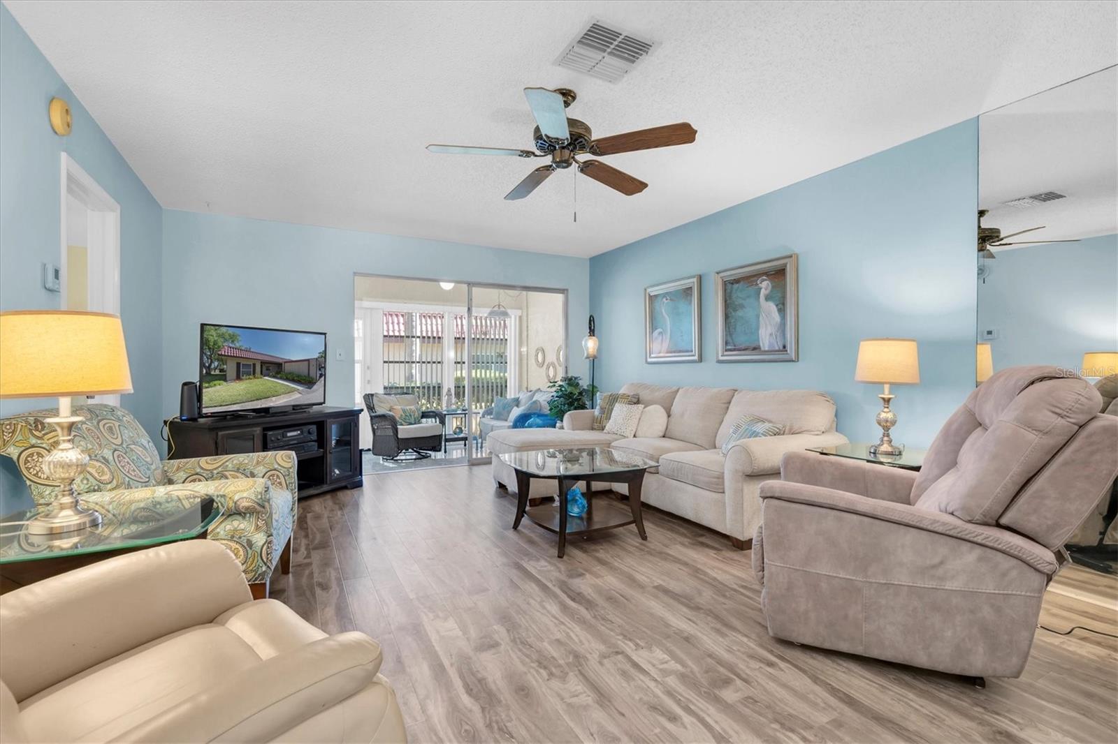 Image 9 of 34 For 601 Hercules Avenue 101