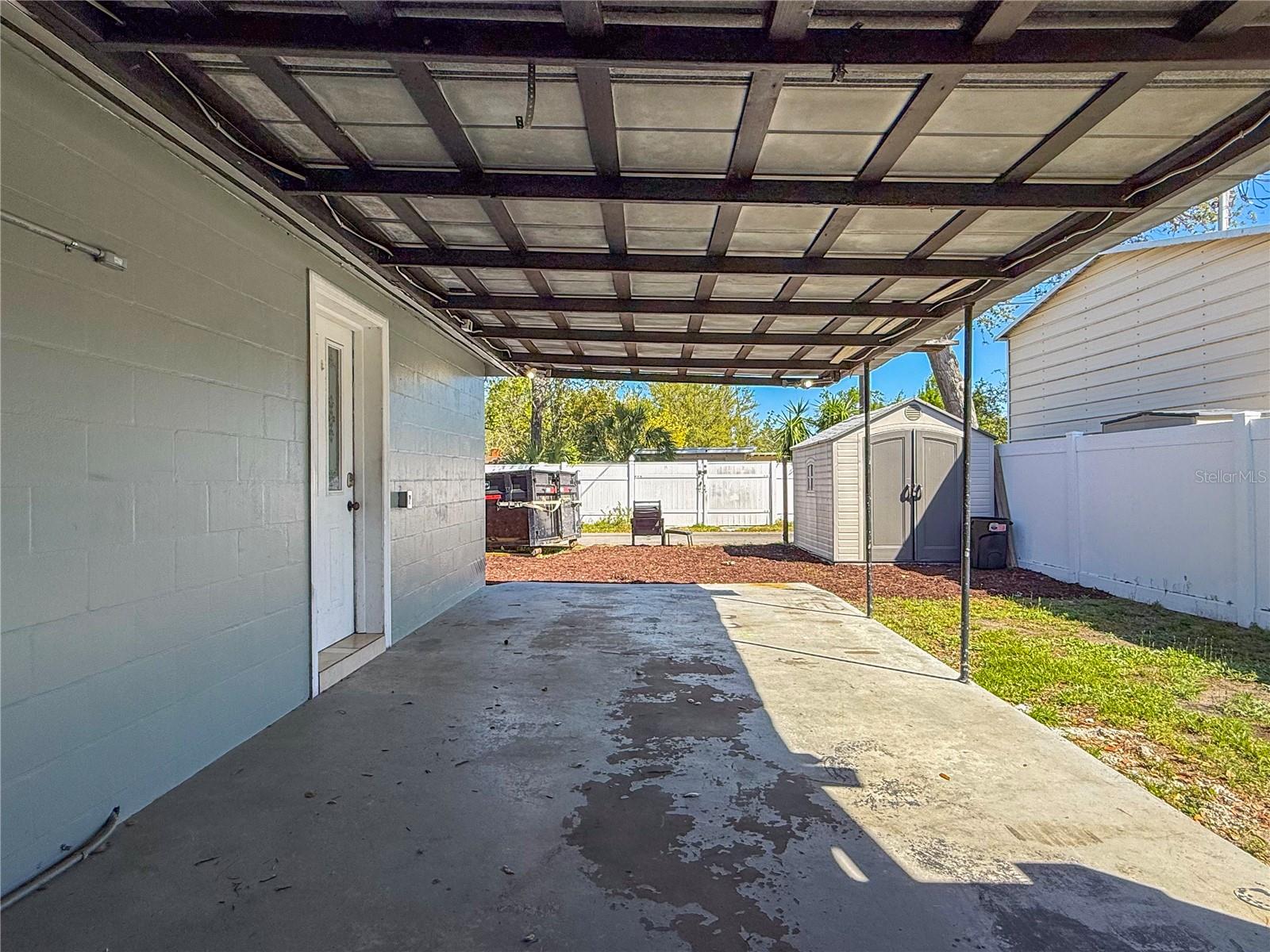 Image 26 of 37 For 2869 36th Avenue N