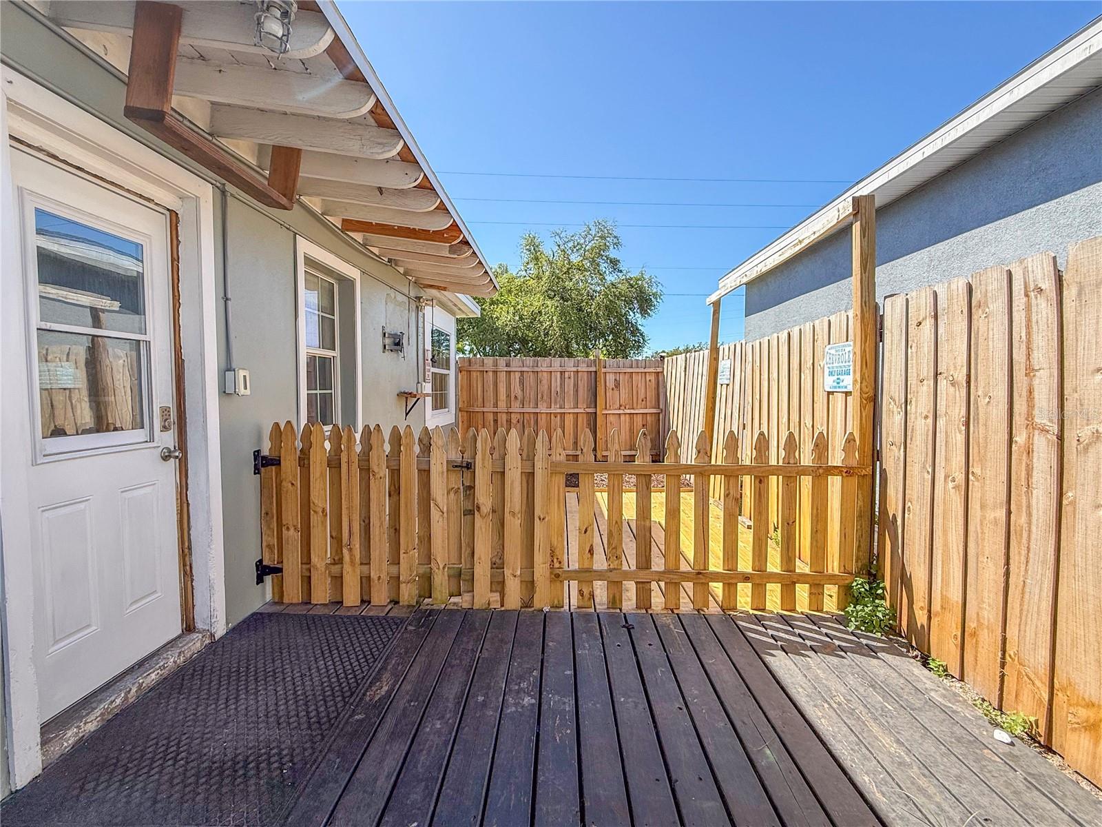 Image 29 of 37 For 2869 36th Avenue N