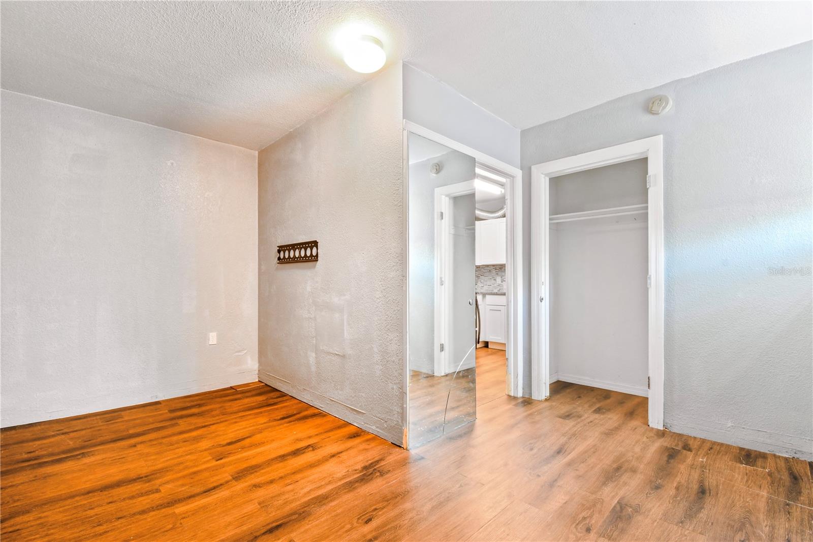 Image 35 of 37 For 2869 36th Avenue N