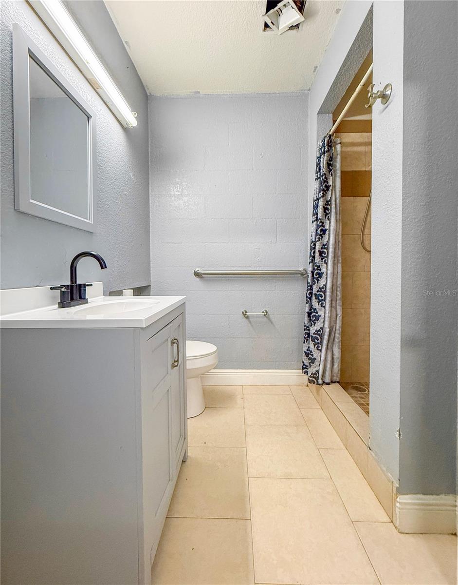 Image 36 of 37 For 2869 36th Avenue N