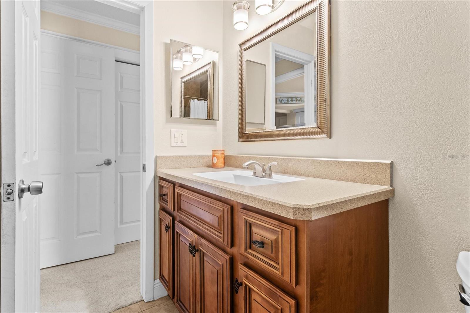 Image 27 of 42 For 5600 Bay Pines Lakes Boulevard