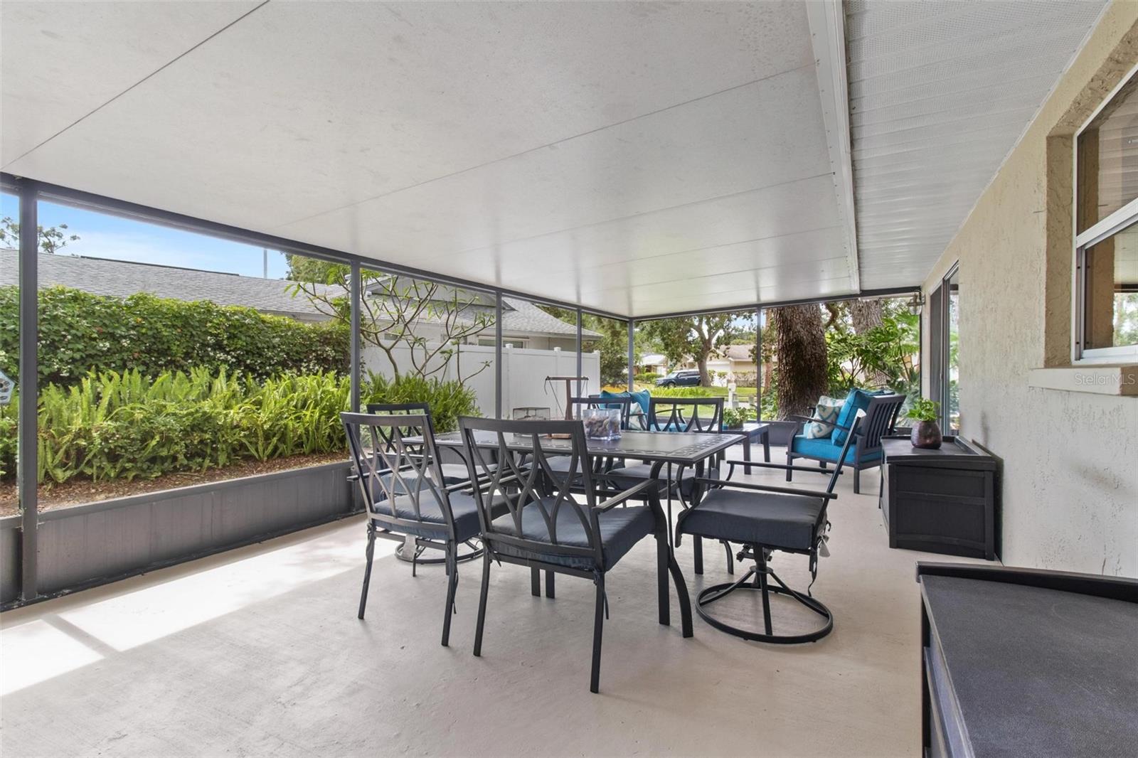Image 35 of 42 For 5600 Bay Pines Lakes Boulevard