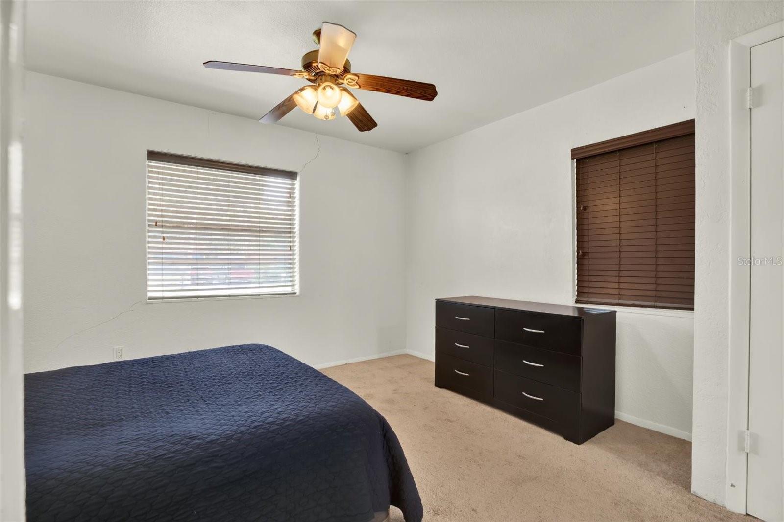 Image 13 of 32 For 511 San Jose Drive
