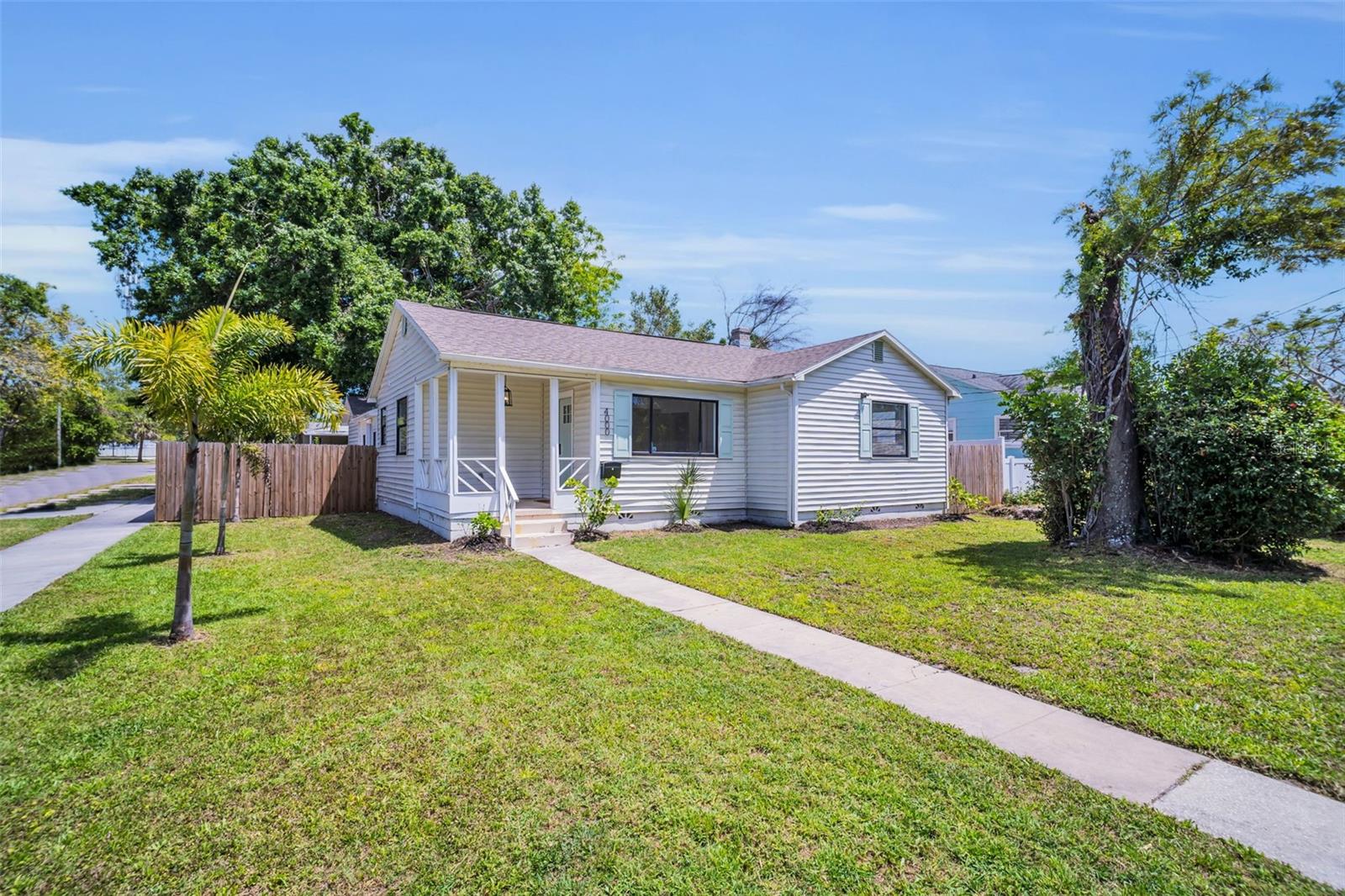 Details for 4000 Grove Street S, ST PETERSBURG, FL 33705