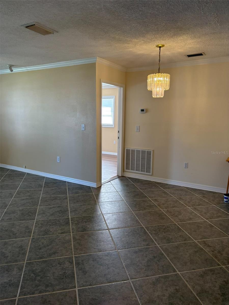 Image 11 of 30 For 4414 Pintor Place