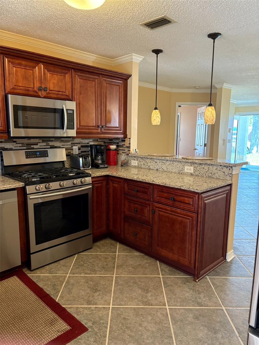 Image 5 of 30 For 4414 Pintor Place