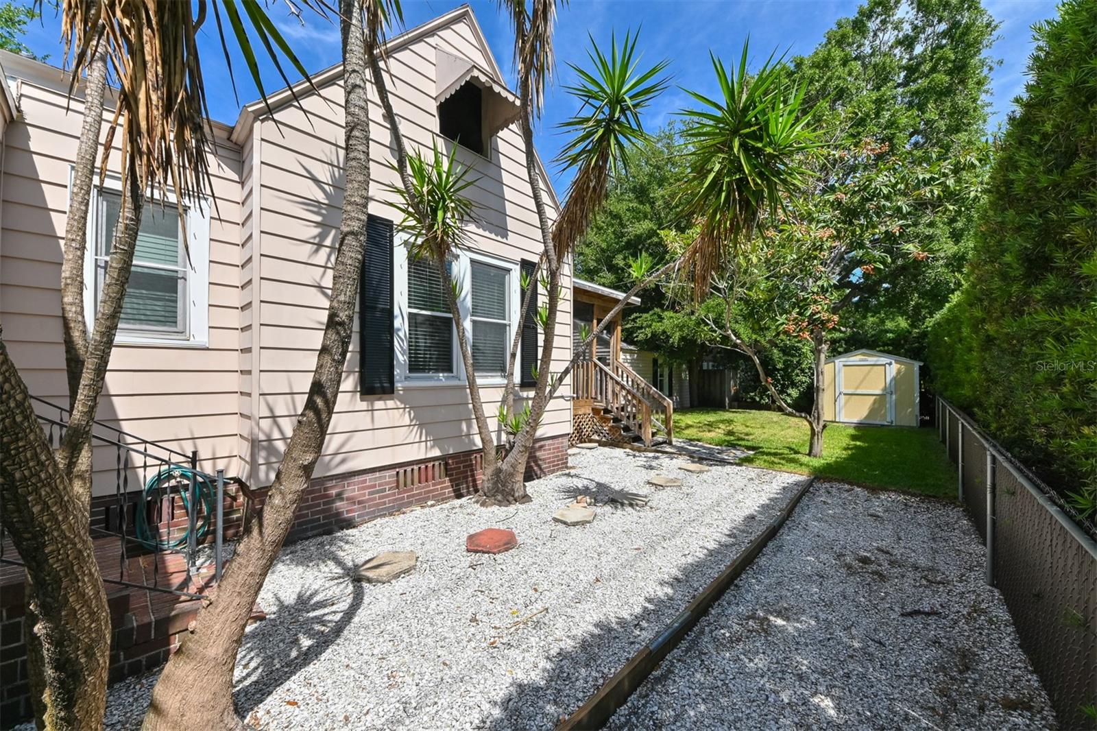 Image 33 of 54 For 101 22nd Avenue N