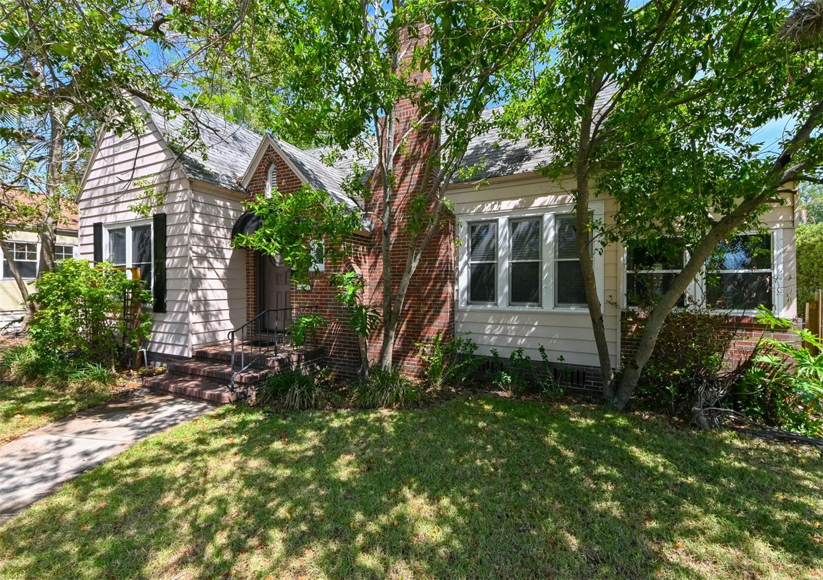 Image 4 of 54 For 101 22nd Avenue N