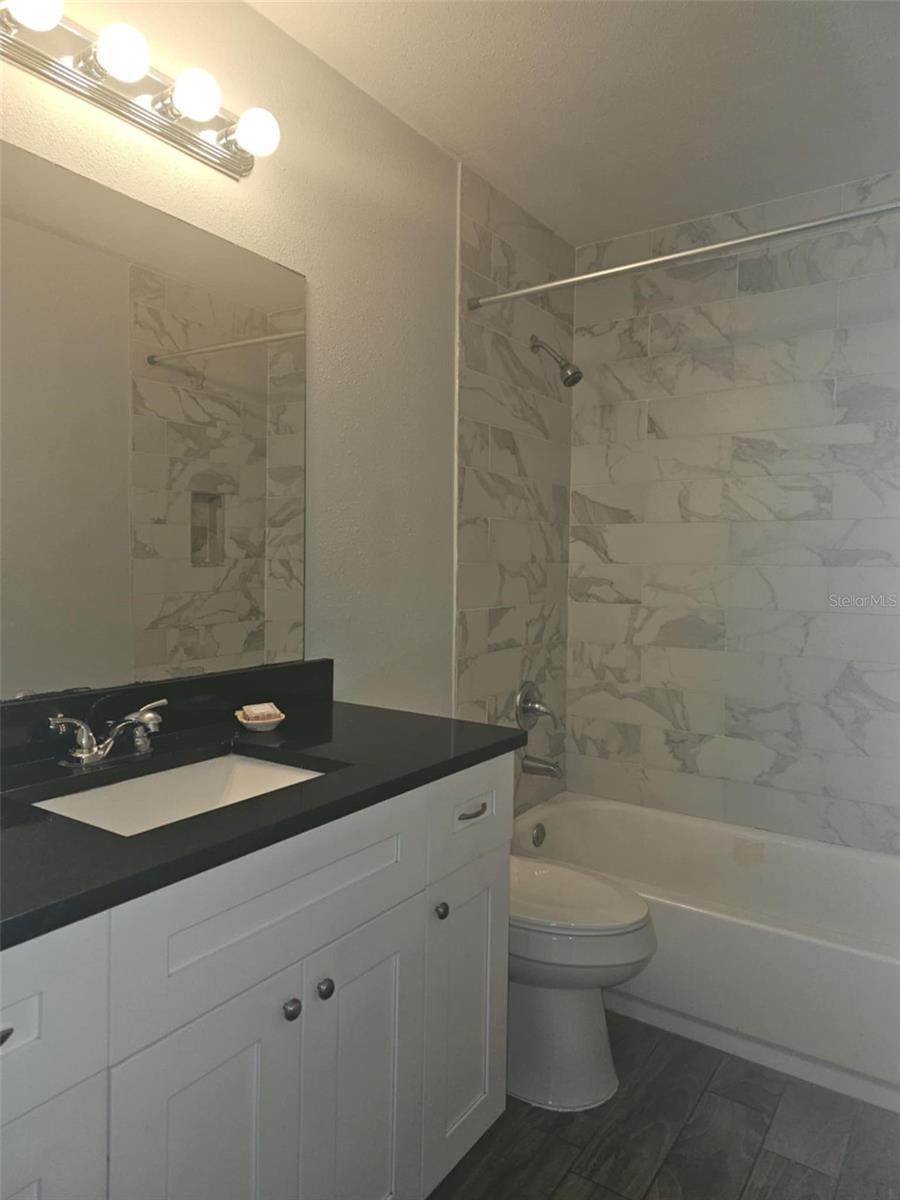 Image 8 of 16 For 4043 La Pasida Lane