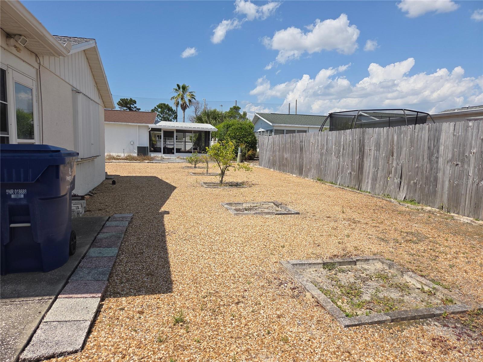 Image 15 of 23 For 7812 Heather Street