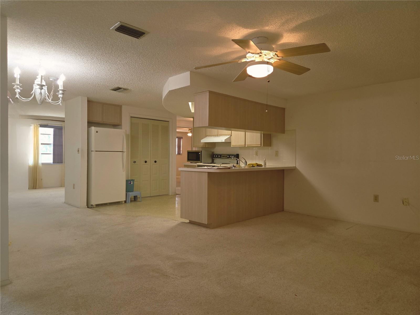 Image 5 of 23 For 7812 Heather Street