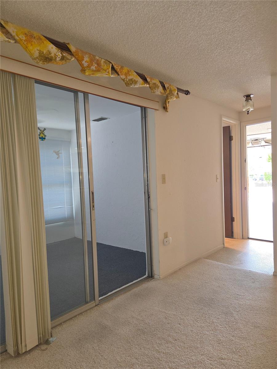 Image 9 of 23 For 7812 Heather Street