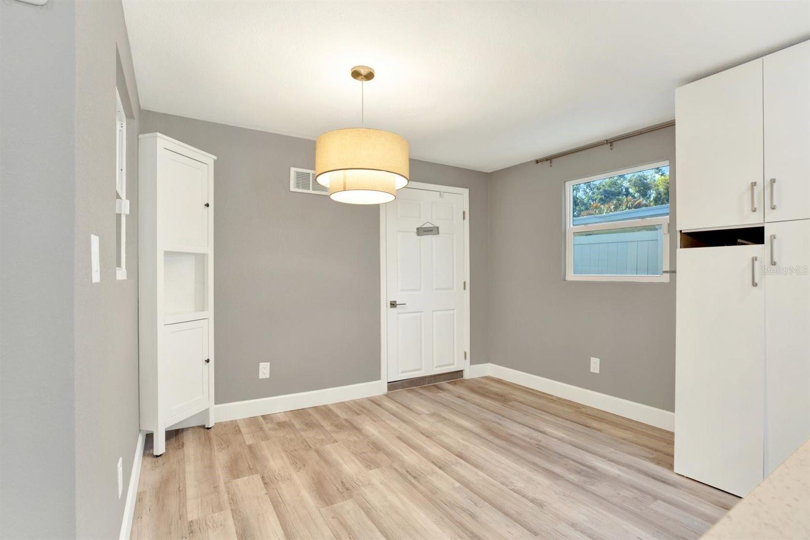 Image 15 of 38 For 4310 Coolidge Avenue