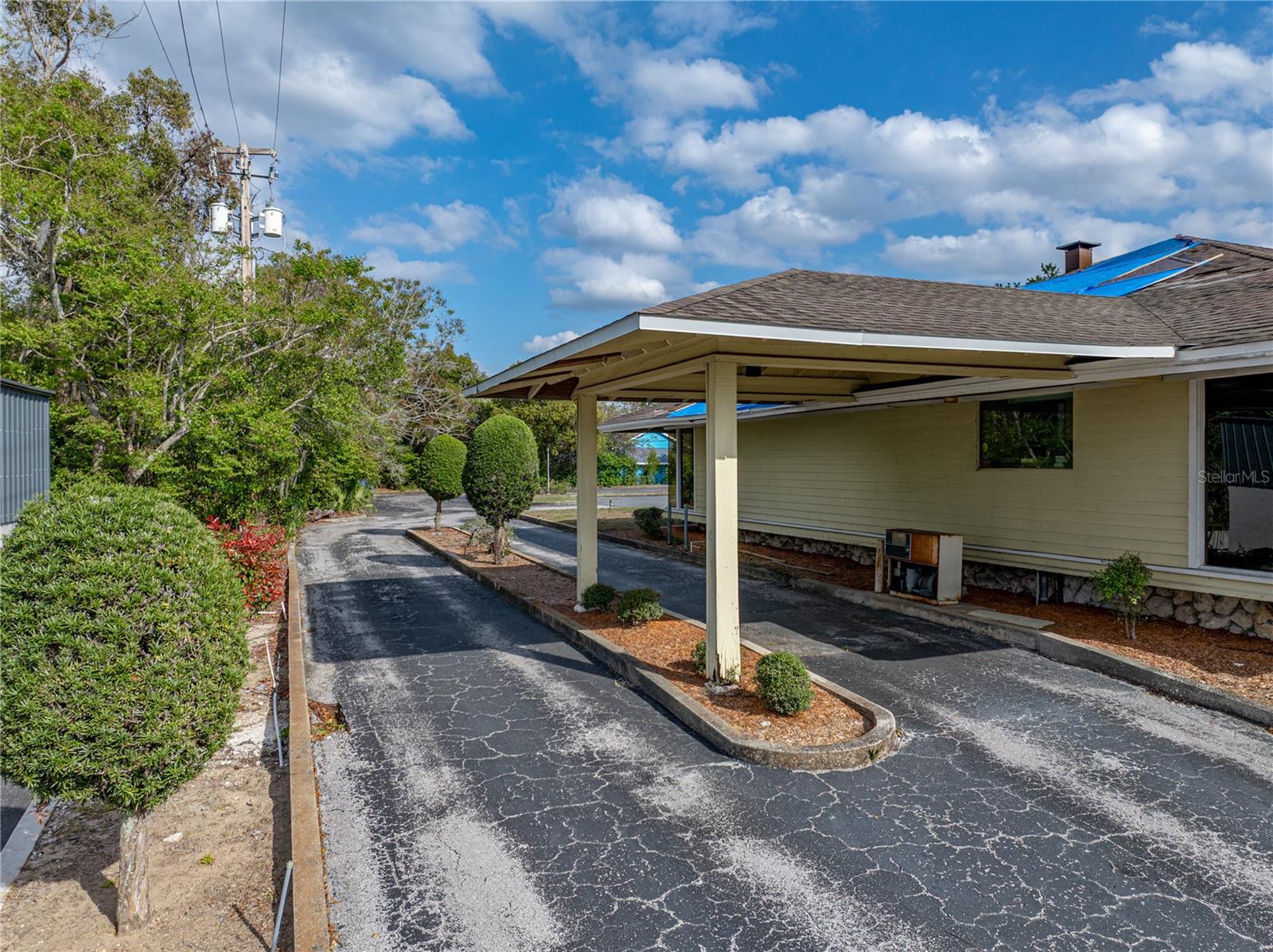 Listing photo id 41 for 13924 7th Street