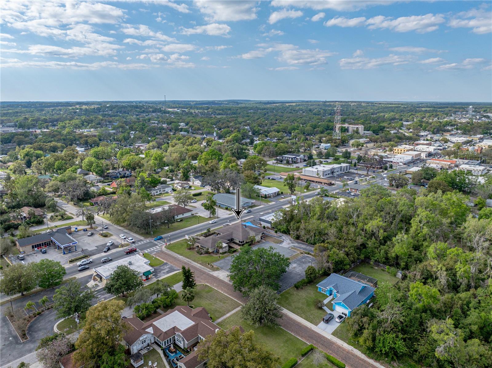 Listing photo id 4 for 13924 7th Street