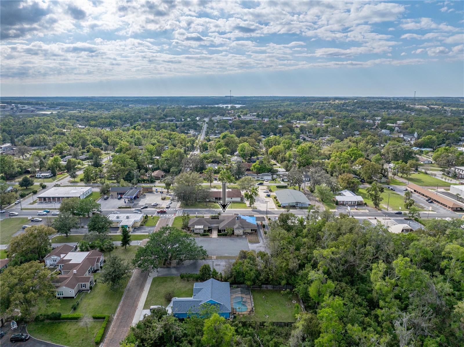 Listing photo id 5 for 13924 7th Street