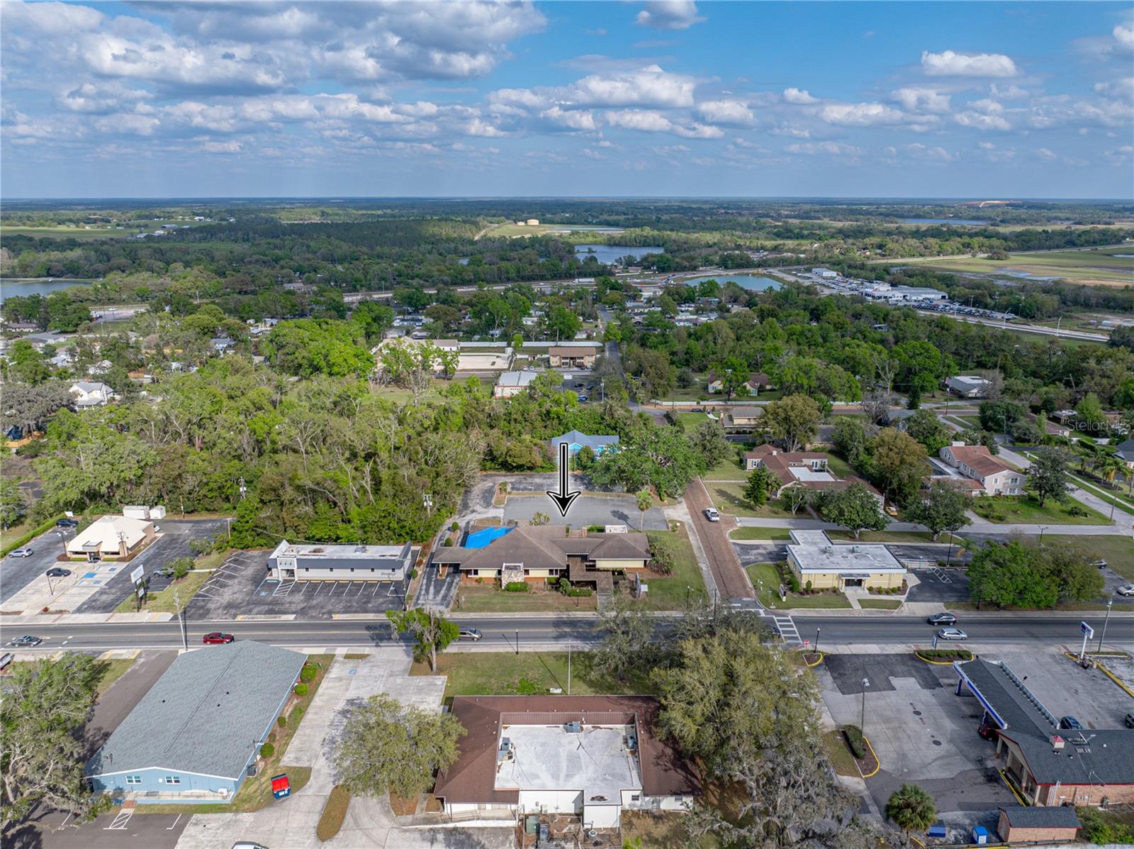 Listing photo id 7 for 13924 7th Street