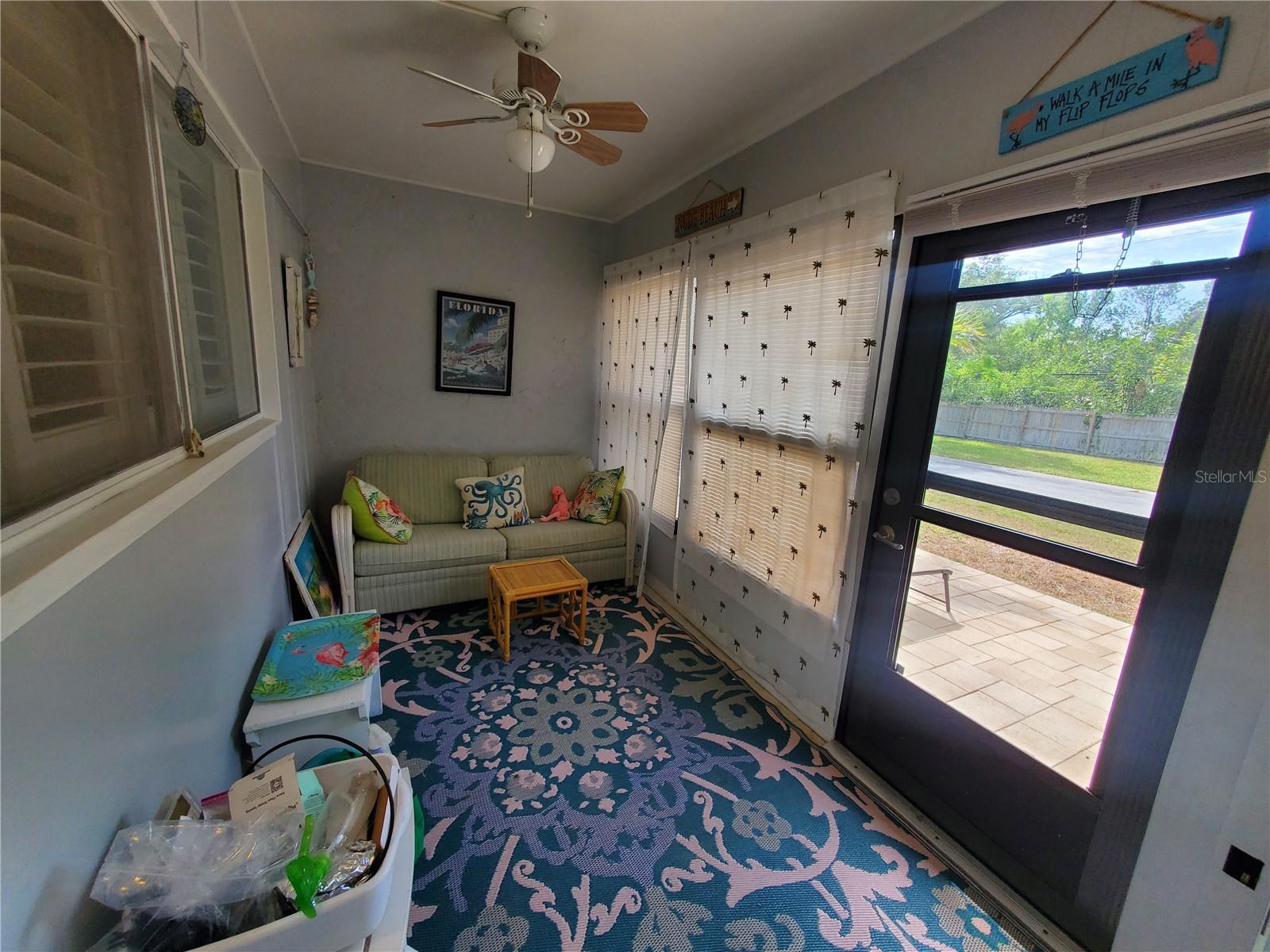 Image 13 of 26 For 1400 Arrowhead Circle W