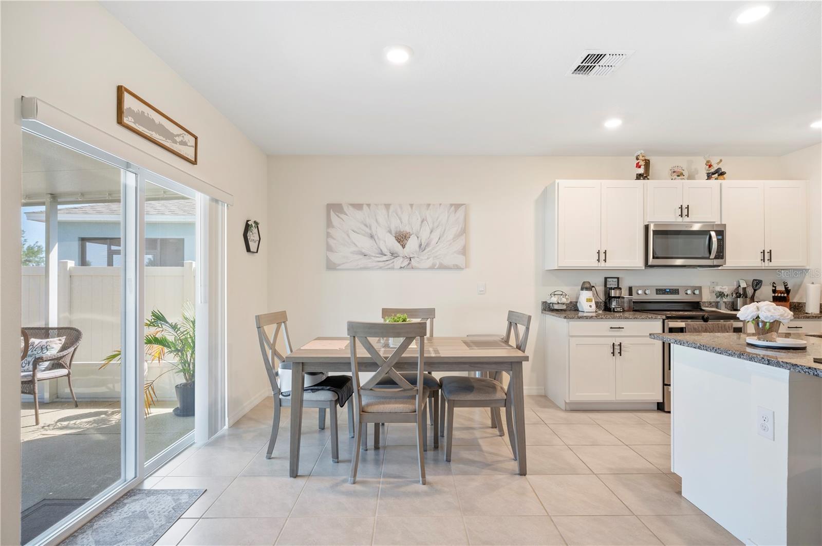 Image 11 of 54 For 5616 Siltstone Street