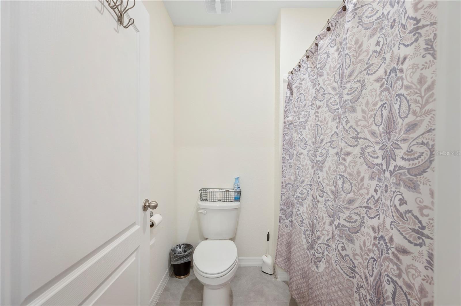 Image 40 of 54 For 5616 Siltstone Street