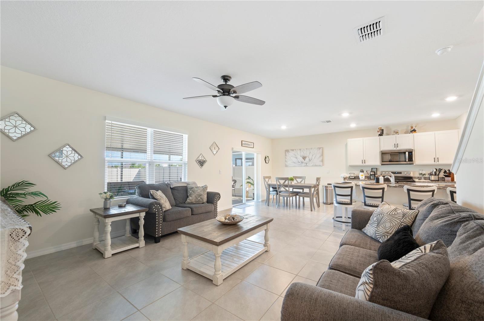 Image 7 of 54 For 5616 Siltstone Street