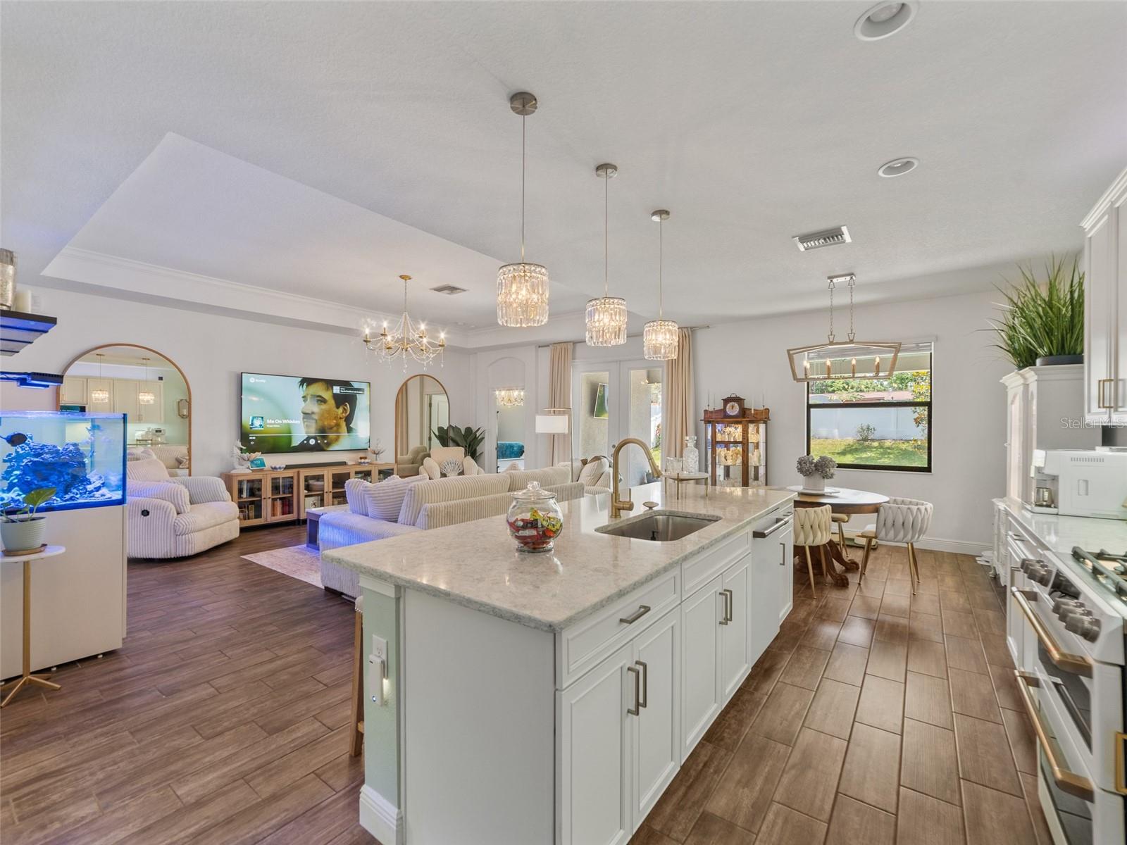 Image 17 of 50 For 1220 Florablu Drive