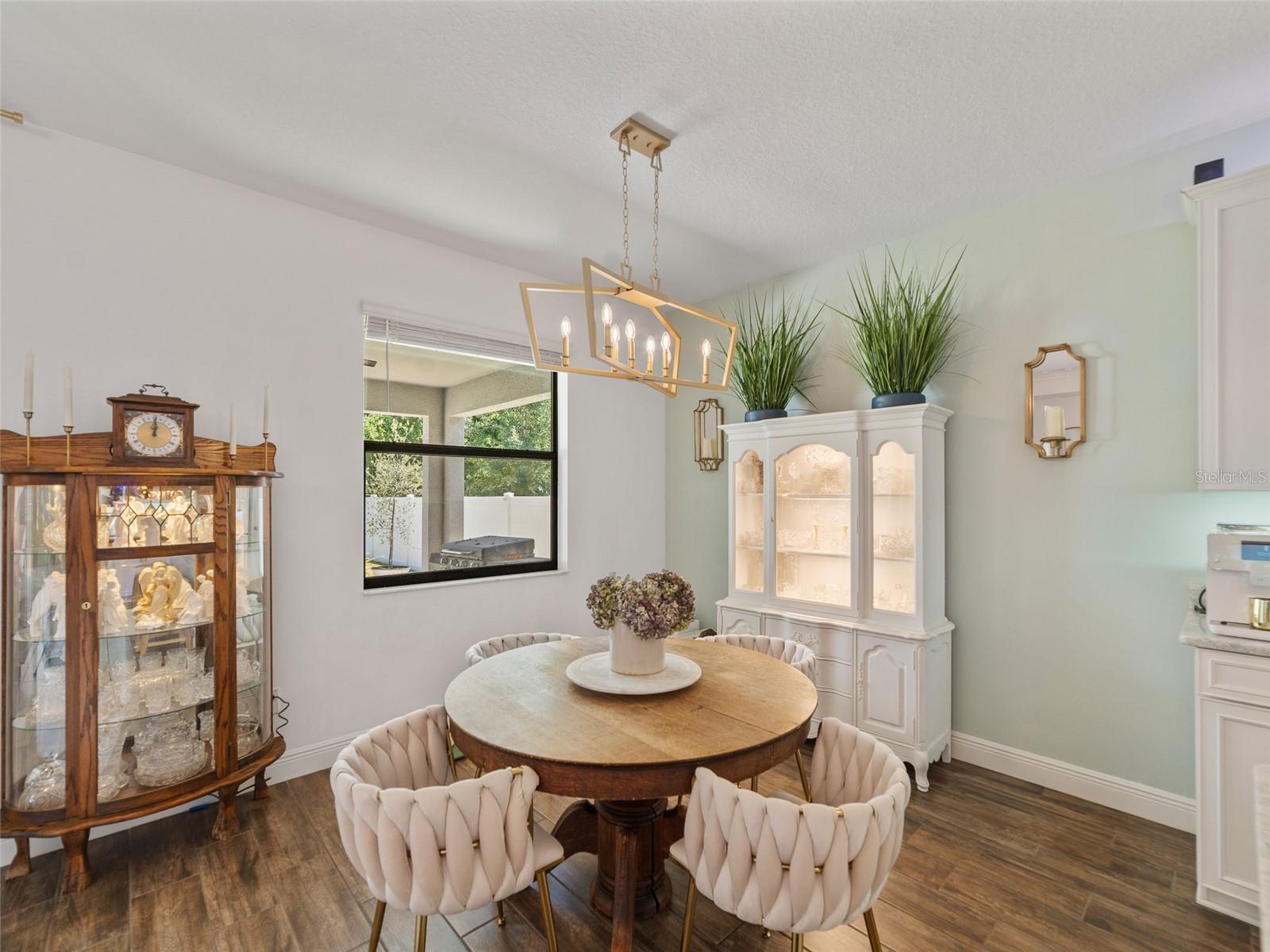 Image 18 of 50 For 1220 Florablu Drive