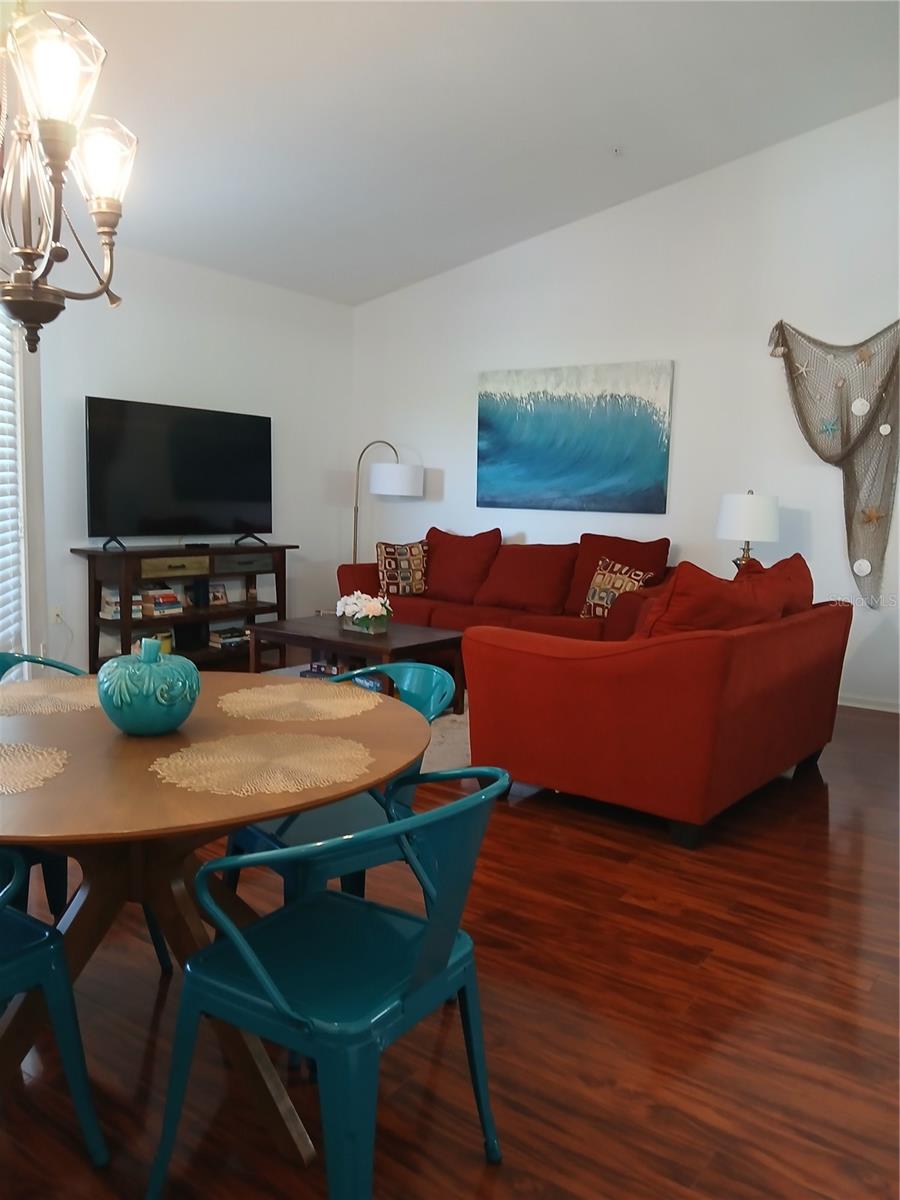 Image 5 of 69 For 1226 Missouri Avenue 1008