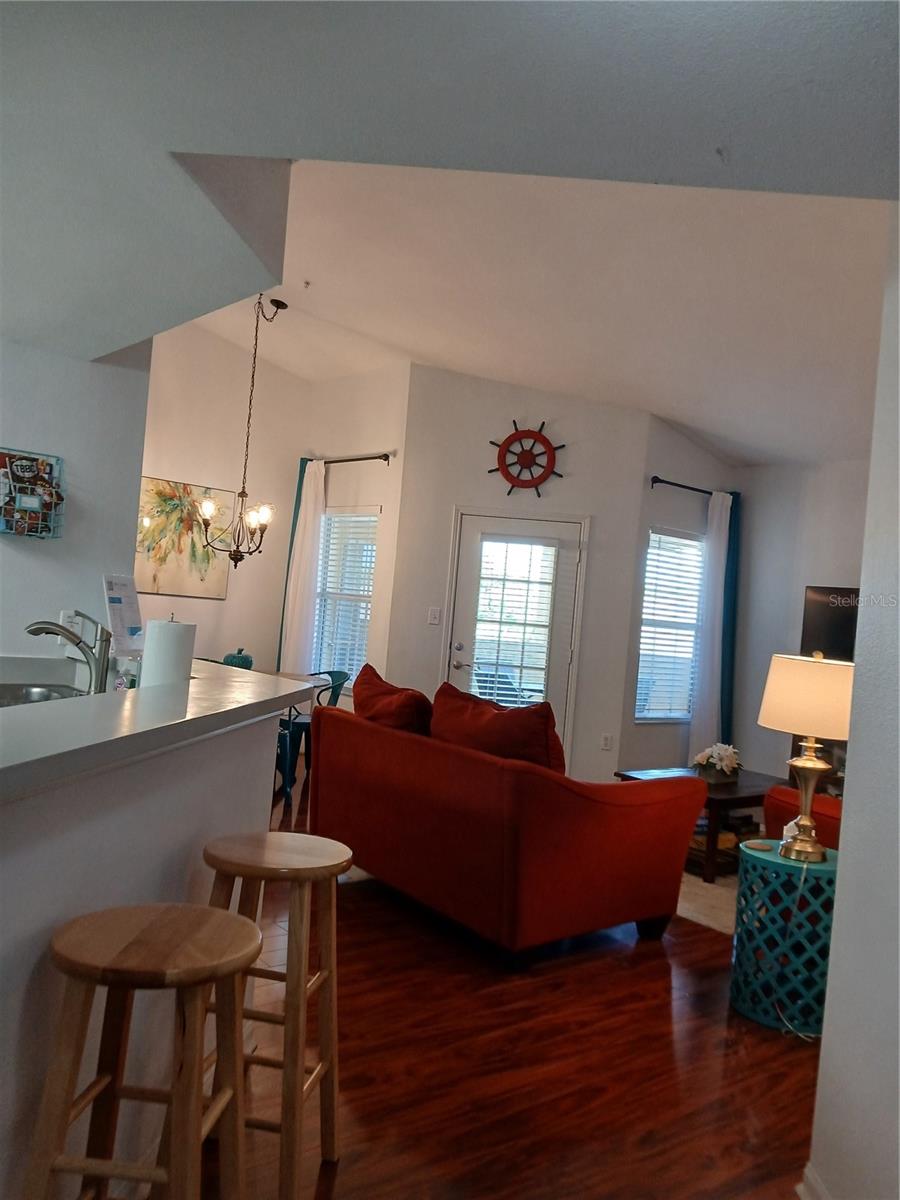 Image 8 of 69 For 1226 Missouri Avenue 1008