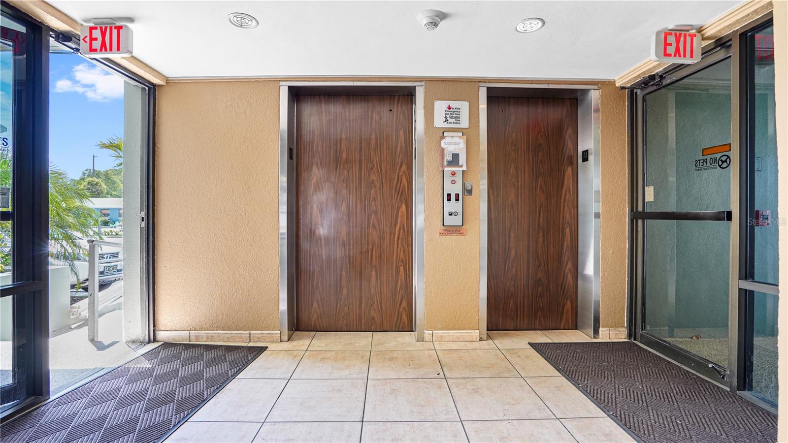 Image 18 of 27 For 7321 Central Avenue 503