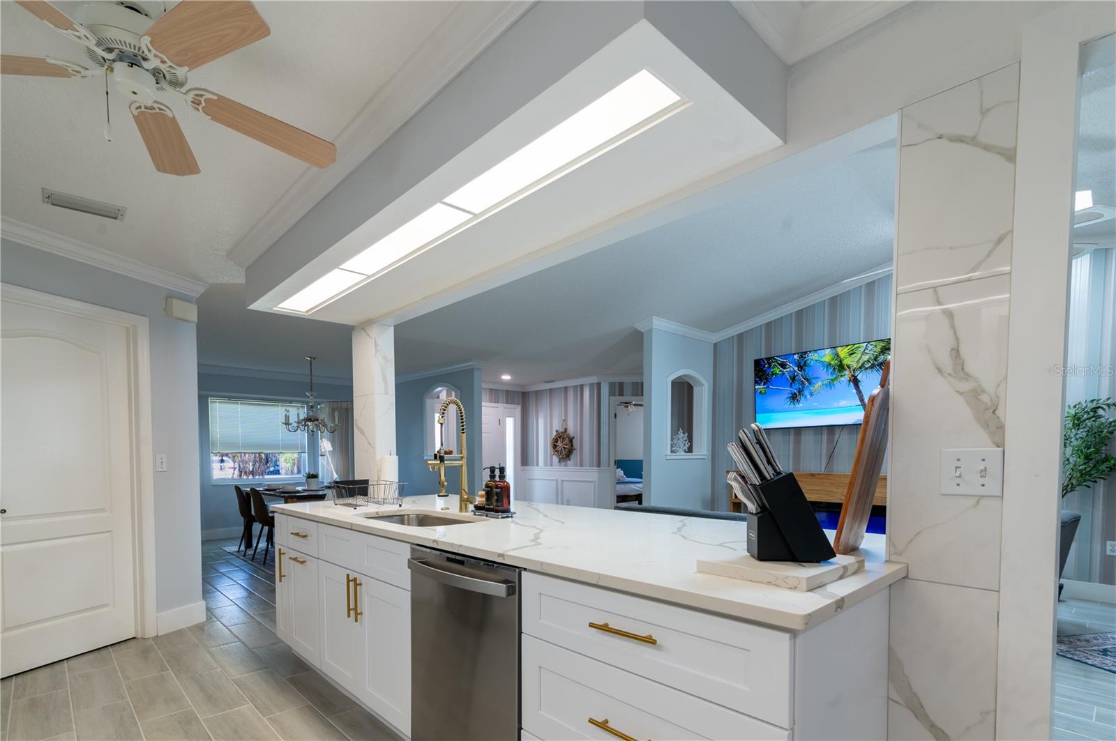 Image 21 of 51 For 6908 Arbor Oaks Circle