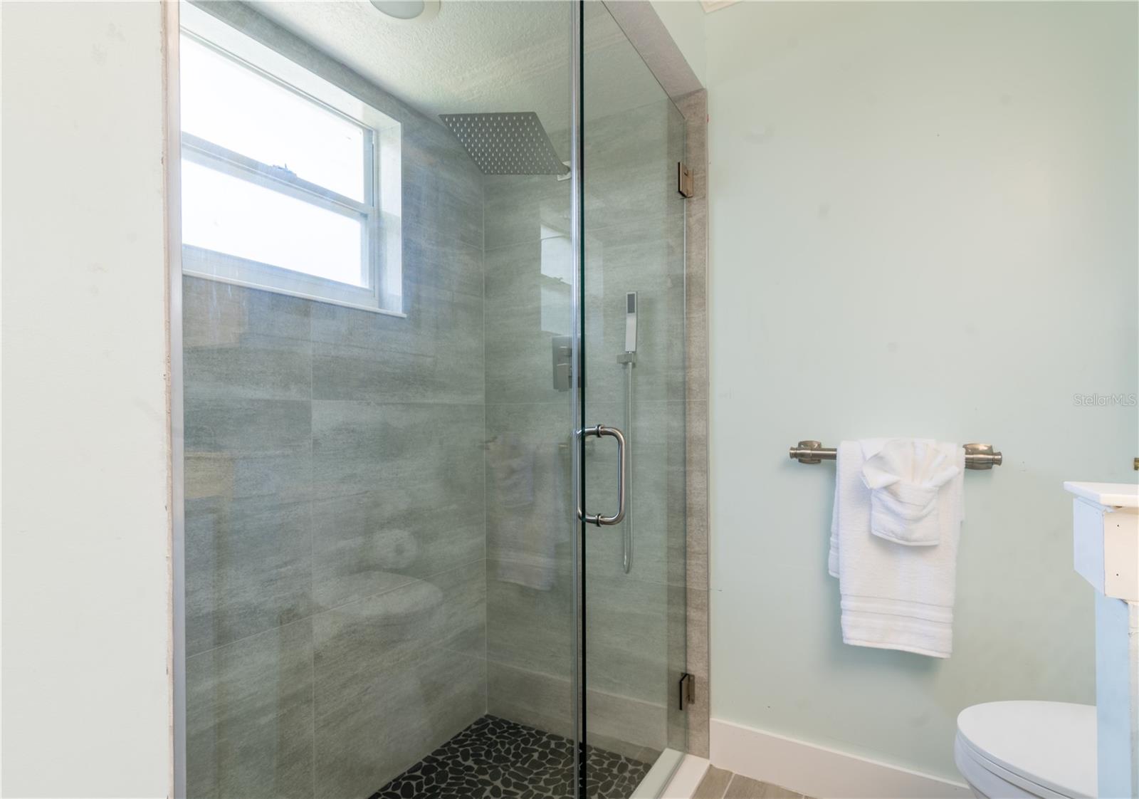 Image 27 of 51 For 6908 Arbor Oaks Circle