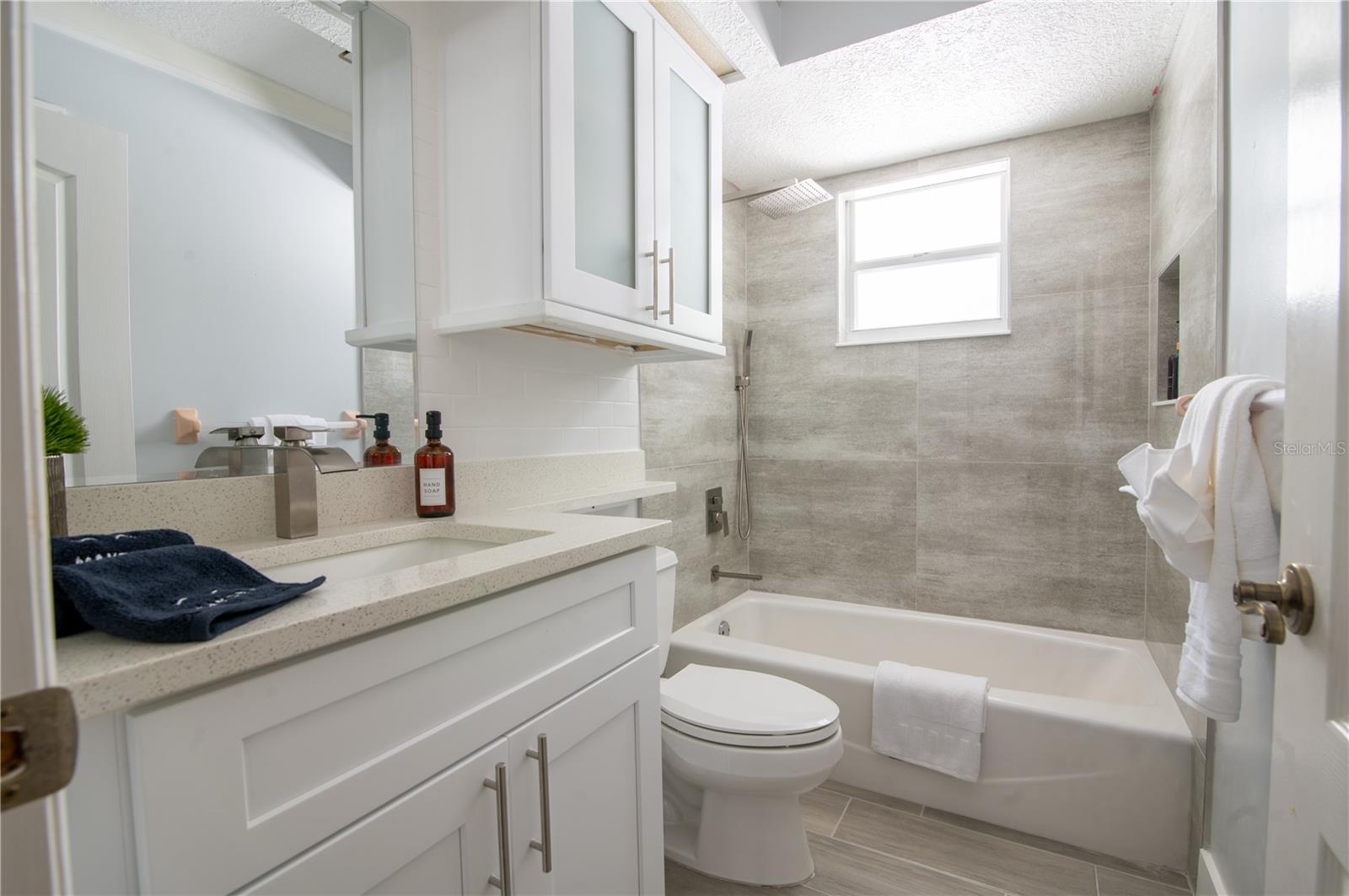 Image 31 of 51 For 6908 Arbor Oaks Circle