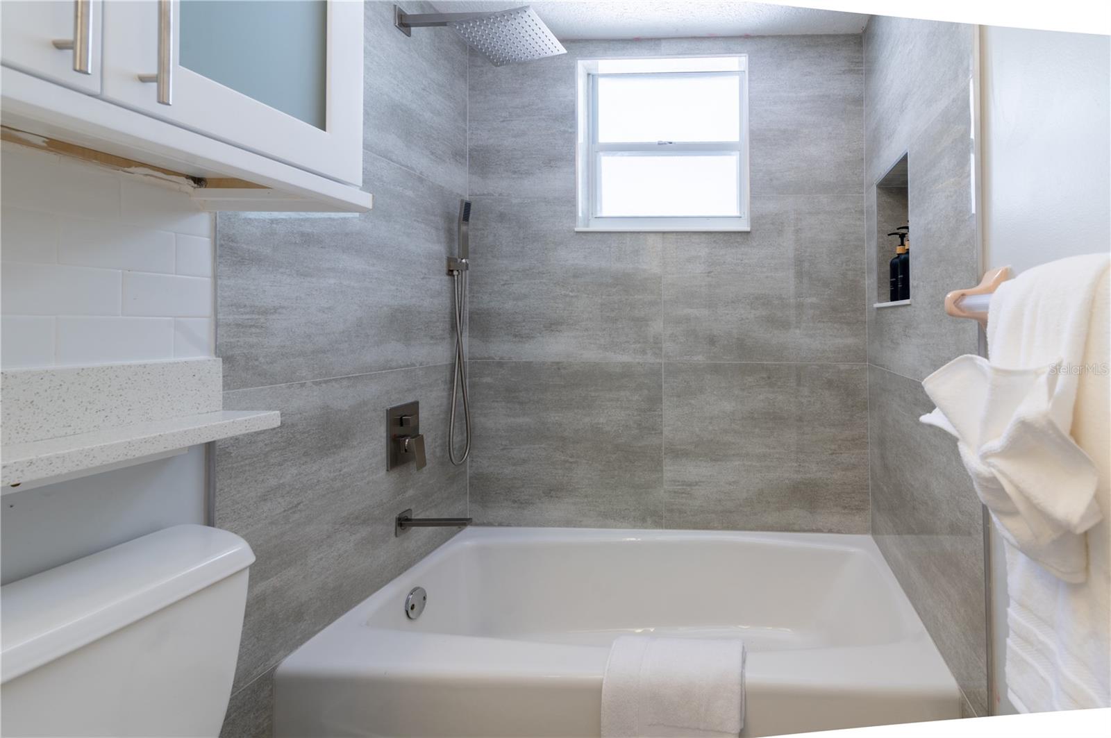 Image 32 of 51 For 6908 Arbor Oaks Circle
