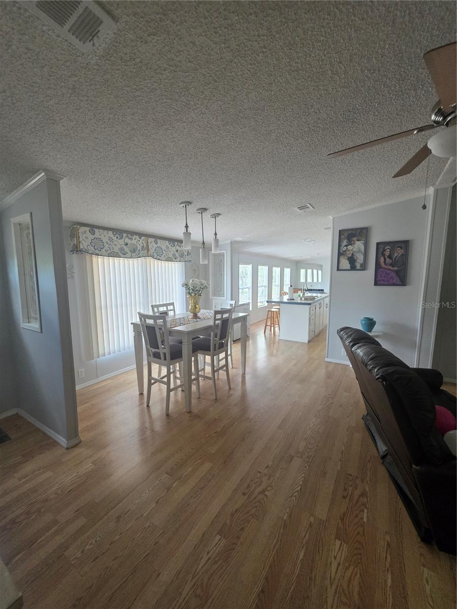 Image 10 of 41 For 16234 Royalton Lane