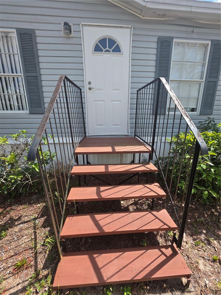 Image 2 of 41 For 16234 Royalton Lane