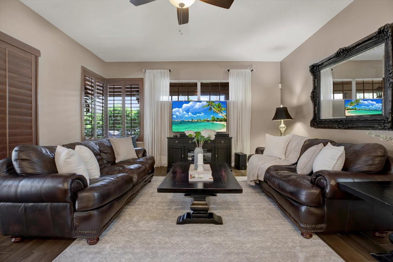 Image 21 of 66 For 4085 Arlington Drive