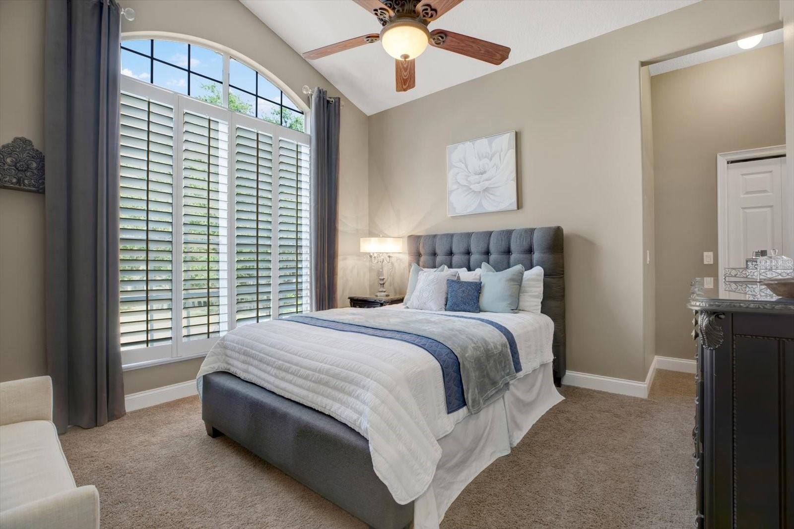 Image 32 of 66 For 4085 Arlington Drive