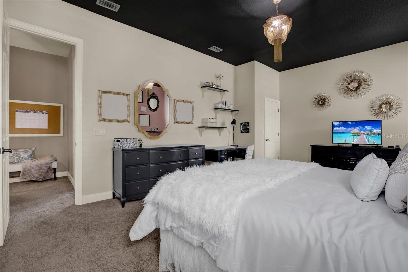 Image 40 of 66 For 4085 Arlington Drive