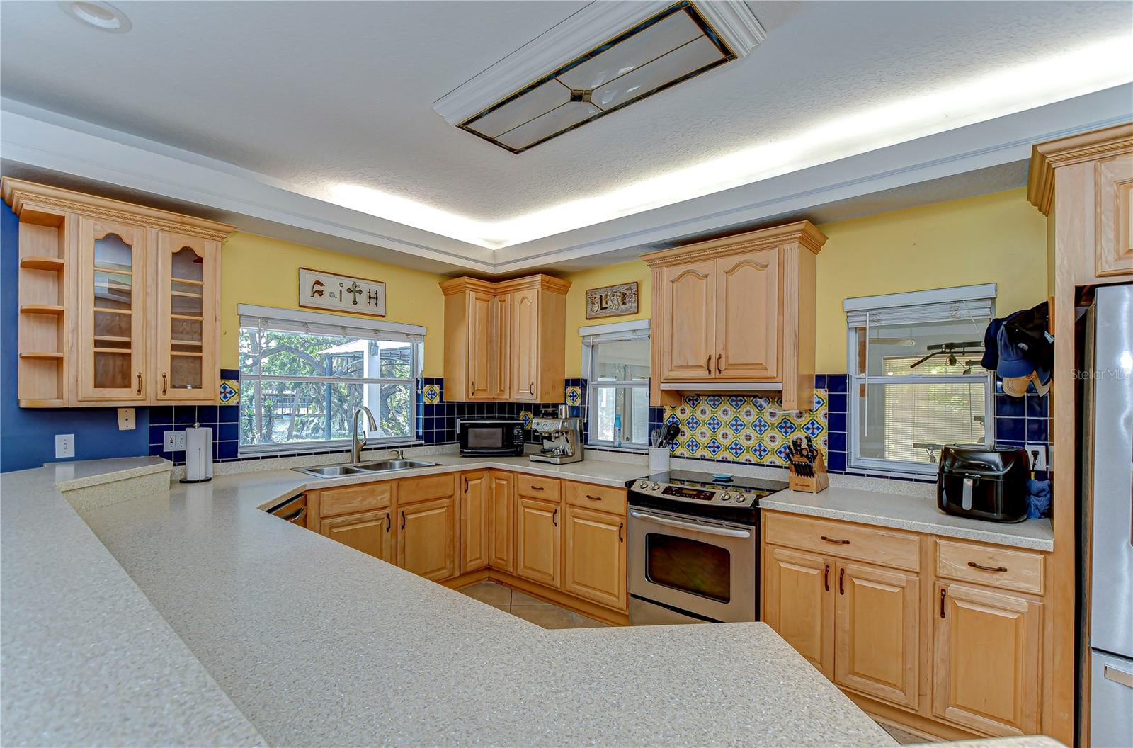 Image 15 of 50 For 9303 Alice Lane