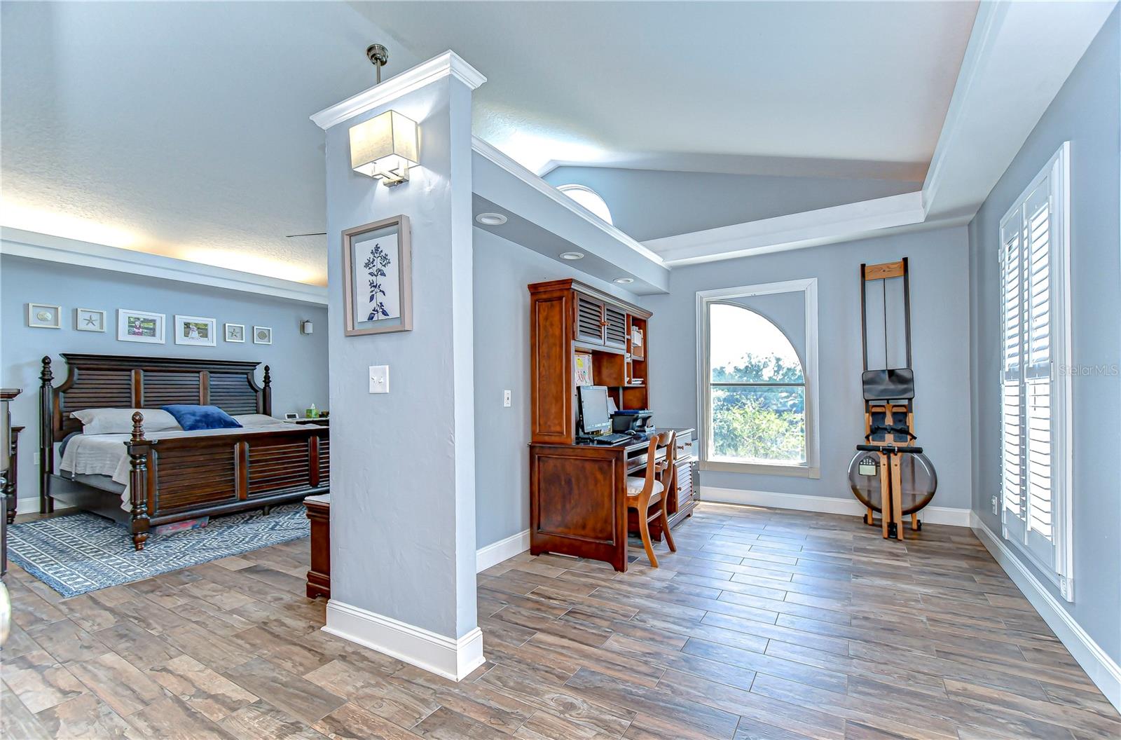 Image 19 of 50 For 9303 Alice Lane