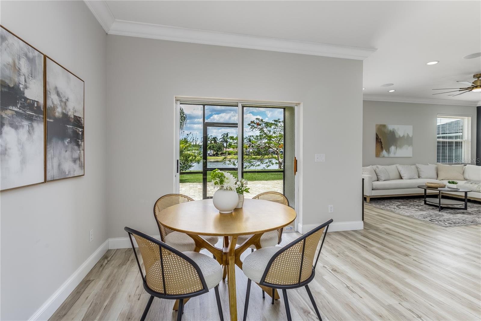 Listing photo id 8 for 8518 Tidal Bay Lane
