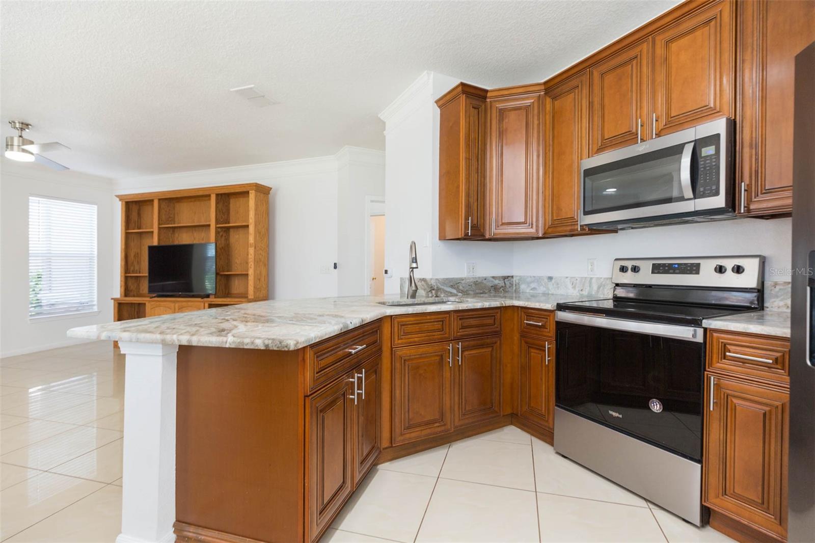 Image 14 of 38 For 10502 Villa View Circle